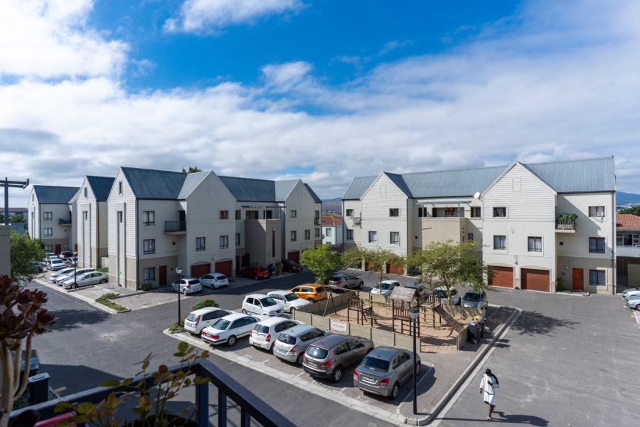 3 Bedroom Property for Sale in Parklands Western Cape